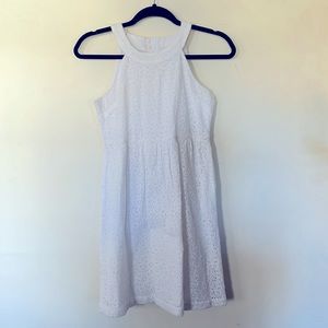Vineyard Vines size 12. White eyelet summer dress